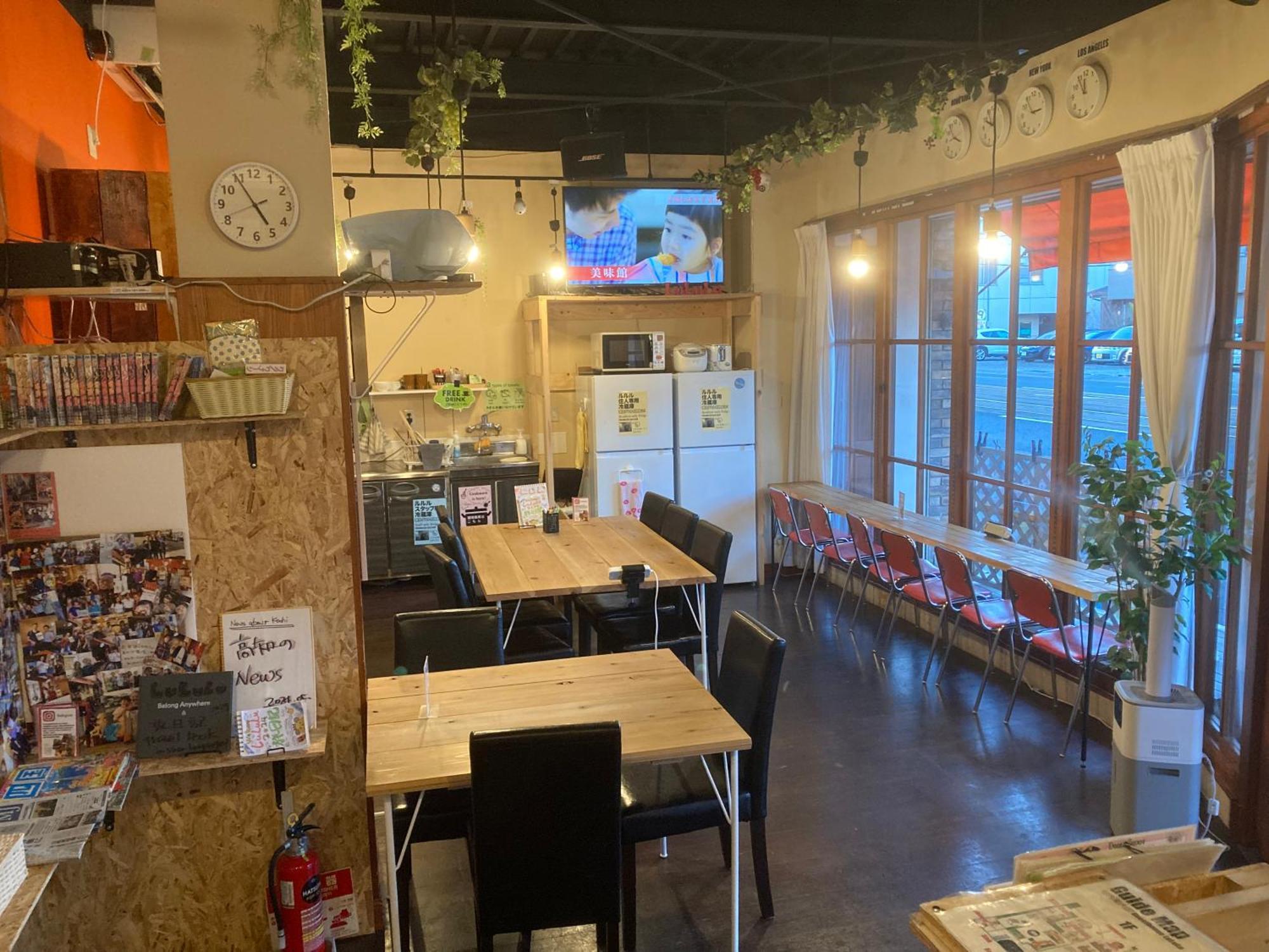 Guesthouse Lululu 無料朝食&夕食ｶﾚｰ 街まで電車8分 ﾛｰｿﾝ隣 고치 외부 사진